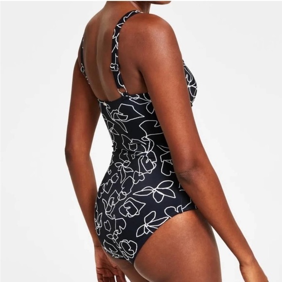 Calvin Klein Starburst One Piece Size 4 - Picture 2 of 7